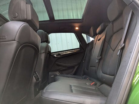 Porsche Macan 3.0 Macan S Semi-Auto 4WD 5dr 69