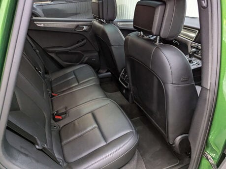 Porsche Macan 3.0 Macan S Semi-Auto 4WD 5dr 60