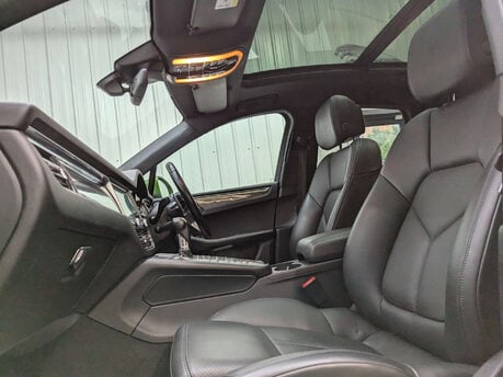 Porsche Macan 3.0 Macan S Semi-Auto 4WD 5dr 58