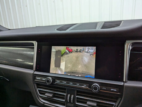 Porsche Macan 3.0 Macan S Semi-Auto 4WD 5dr 84