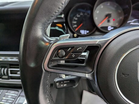 Porsche Macan 3.0 Macan S Semi-Auto 4WD 5dr 73