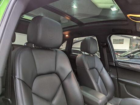 Porsche Macan 3.0 Macan S Semi-Auto 4WD 5dr 51