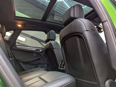 Porsche Macan 3.0 Macan S Semi-Auto 4WD 5dr 61