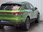 Porsche Macan 3.0 Macan S Semi-Auto 4WD 5dr 35