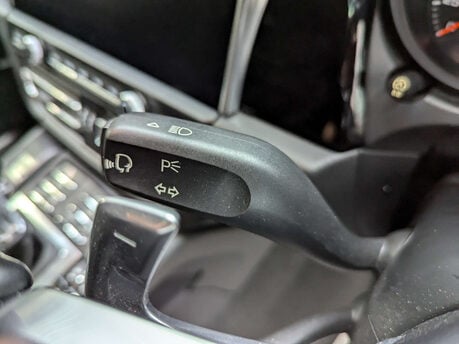 Porsche Macan 3.0 Macan S Semi-Auto 4WD 5dr 71