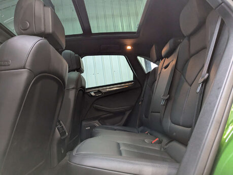 Porsche Macan 3.0 Macan S Semi-Auto 4WD 5dr 69