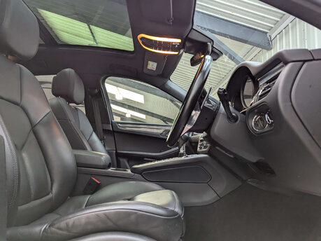 Porsche Macan 3.0 Macan S Semi-Auto 4WD 5dr 52