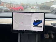 Tesla Model 3 Model 3 Long Range AWD 4WD 4dr 17