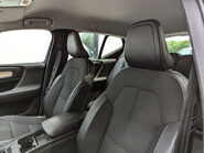 Volvo XC40 2.0 XC40 Momentum D3 5dr 58