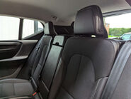 Volvo XC40 2.0 XC40 Momentum D3 5dr 69