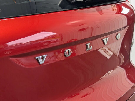 Volvo XC40 2.0 XC40 Momentum D3 5dr 38