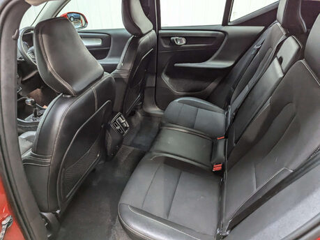 Volvo XC40 2.0 XC40 Momentum D3 5dr 67