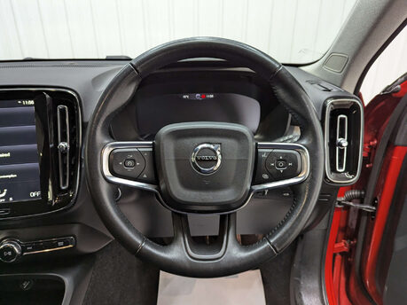 Volvo XC40 2.0 XC40 Momentum D3 5dr 75