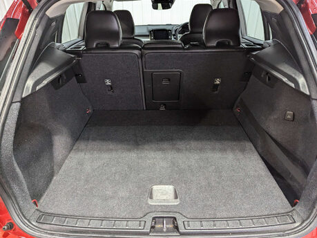 Volvo XC40 2.0 XC40 Momentum D3 5dr 45