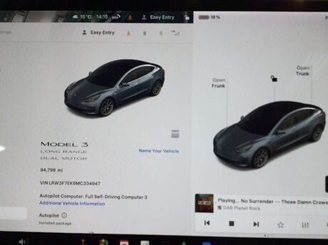 Tesla Model 3 Model 3 Long Range AWD 4WD 4dr 19