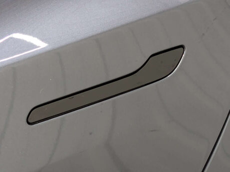 Tesla Model 3 Model 3 Long Range AWD 4WD 4dr 30