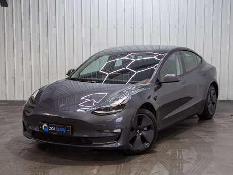Tesla Model 3 Model 3 Long Range AWD 4WD 4dr 7