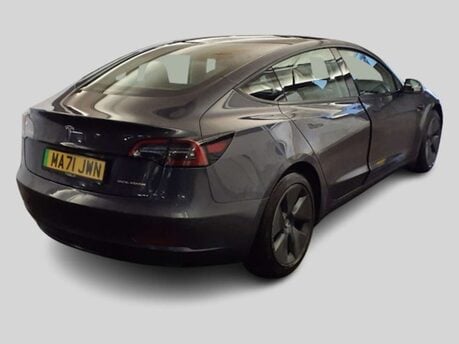 Tesla Model 3 Model 3 Long Range AWD 4WD 4dr 7