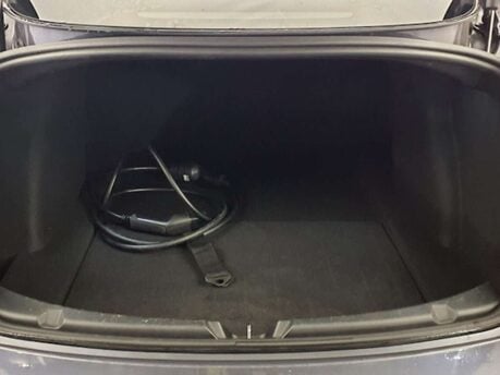 Tesla Model 3 Model 3 Long Range AWD 4WD 4dr 21