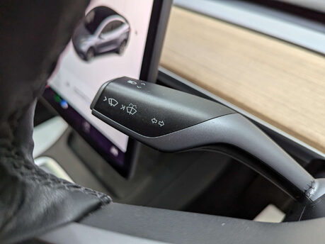 Tesla Model 3 Model 3 Long Range AWD 4WD 4dr 68