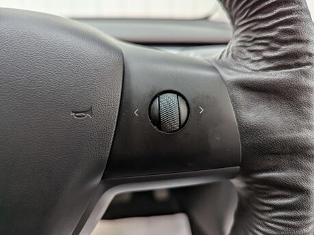 Tesla Model 3 Model 3 Long Range AWD 4WD 4dr 71