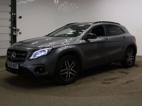 Mercedes-Benz GLA 1.6 GLA 180 Urban Edition 5dr 21