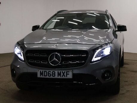 Mercedes-Benz GLA 1.6 GLA 180 Urban Edition 5dr 19