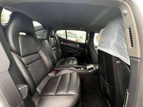 Porsche Panamera 3.0 Panamera D V6 Tiptronic 5dr 13