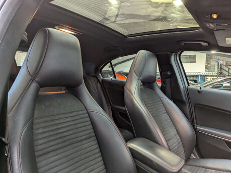 Mercedes-Benz A Class 1.6 A 200 AMG Line Premium+ Auto 5dr 52