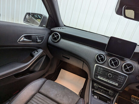 Mercedes-Benz A Class 1.6 A 200 AMG Line Premium+ Auto 5dr 47