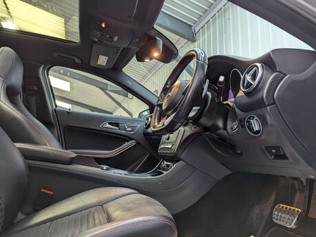 Mercedes-Benz A Class 1.6 A 200 AMG Line Premium+ Auto 5dr 51