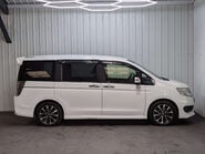 Honda Stepwagon 2.0 Automatic 13