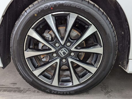 Honda Stepwagon 2.0 Automatic 29