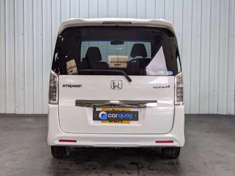 Honda Stepwagon 2.0 Automatic 33