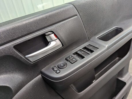 Honda Stepwagon 2.0 Automatic 77