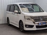 Honda Stepwagon 2.0 Automatic 17
