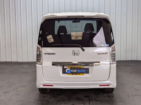 Honda Stepwagon 2.0 Automatic 35