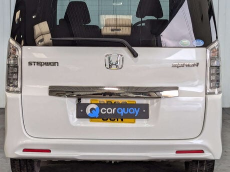 Honda Stepwagon 2.0 Automatic 37