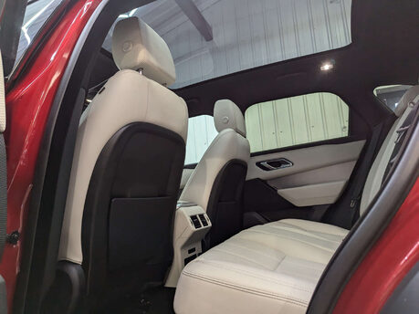 Land Rover Range Rover Velar 2.0 Range Rover Velar R-Dynamic S D240 Auto 4WD 5dr 68