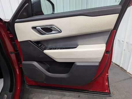 Land Rover Range Rover Velar 2.0 Range Rover Velar R-Dynamic S D240 Auto 4WD 5dr 55