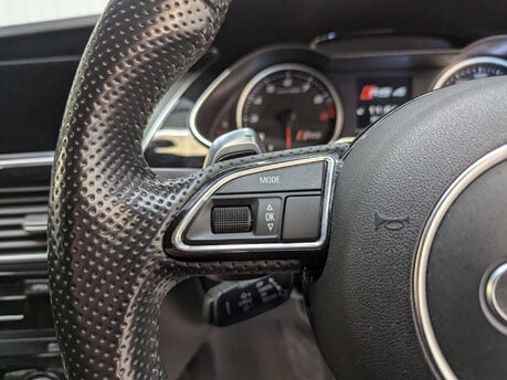 Audi A4 4.2 RS 4 FSI Quattro Auto 4WD 5dr 74