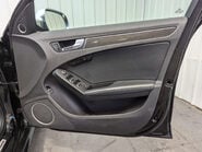 Audi A4 4.2 RS 4 FSI Quattro Auto 4WD 5dr 54