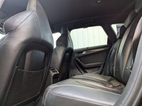 Audi A4 4.2 RS 4 FSI Quattro Auto 4WD 5dr 68