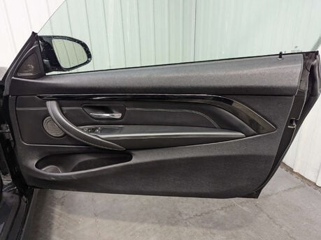 BMW M4 3.0 M4 Competition Edition Package Semi-Auto 2dr 46