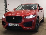 Jaguar F-Pace 2.0 F-Pace R-Sport AWD D Auto 4WD 5dr 19