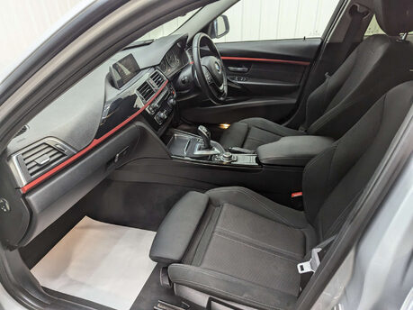 BMW 3 Series 2.0 320D Sport Auto 4dr 54