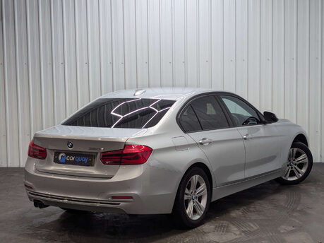 BMW 3 Series 2.0 320D Sport Auto 4dr 10