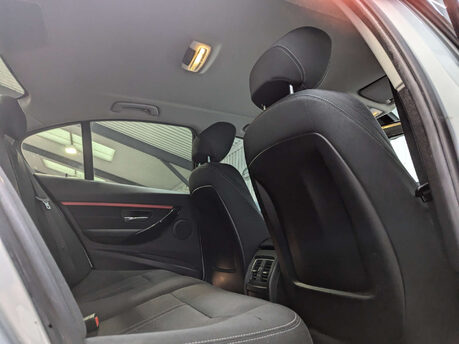 BMW 3 Series 2.0 320D Sport Auto 4dr 61