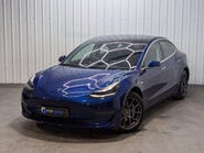 Tesla Model 3 Model 3 Long Range AWD 4WD 4dr 7