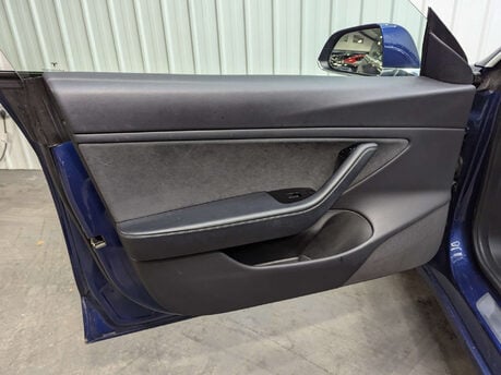 Tesla Model 3 Model 3 Long Range AWD 4WD 4dr 58